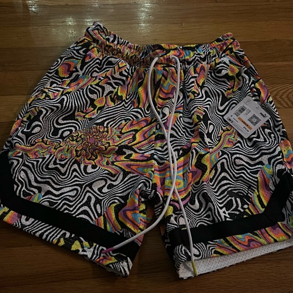 NWT Puma Melo x Dexter's Laboratory Basketball Shorts | Mens Size Small - Picture 5 of 7
